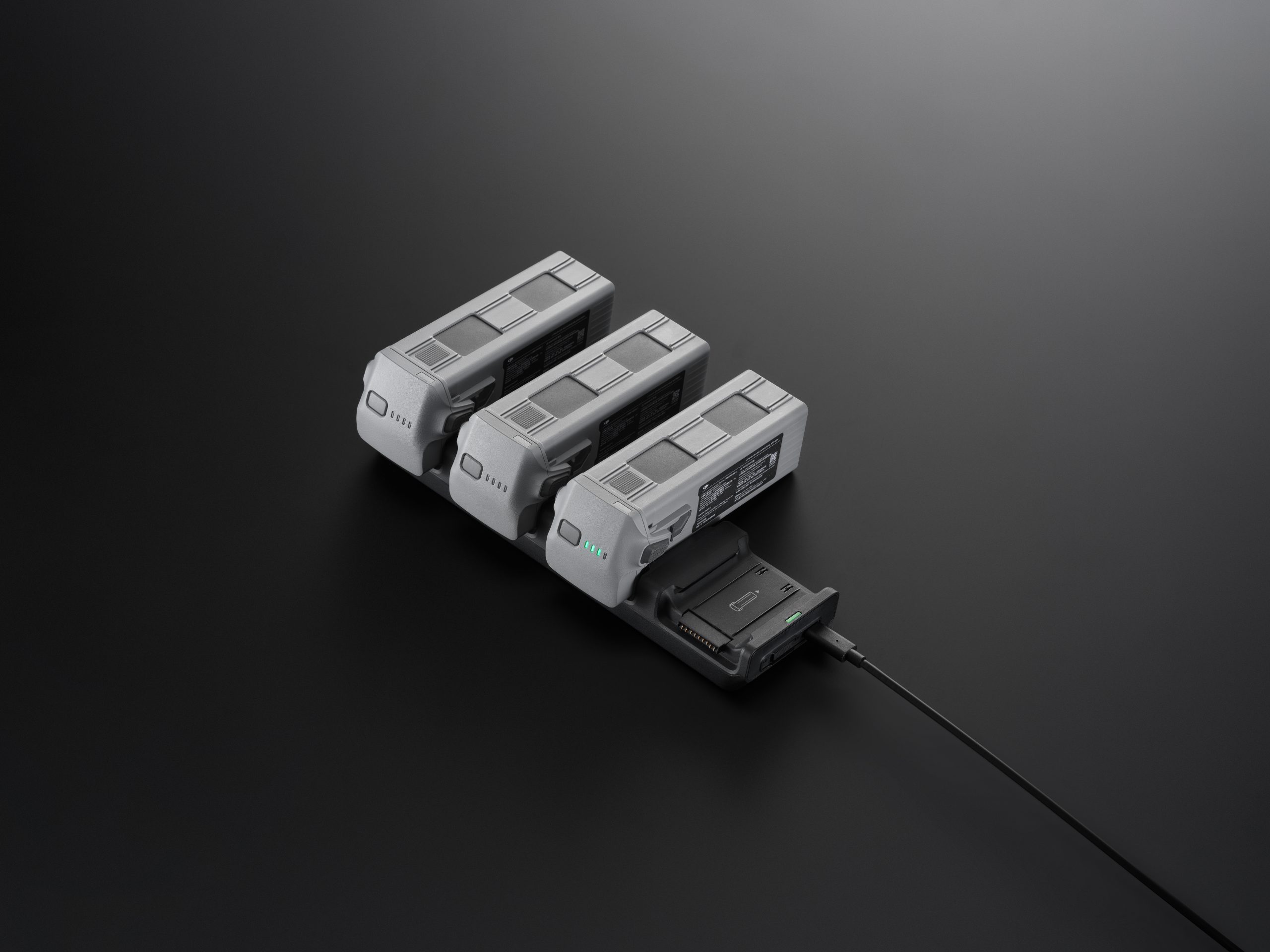 Charging hub&batteries matrice 4 bateria