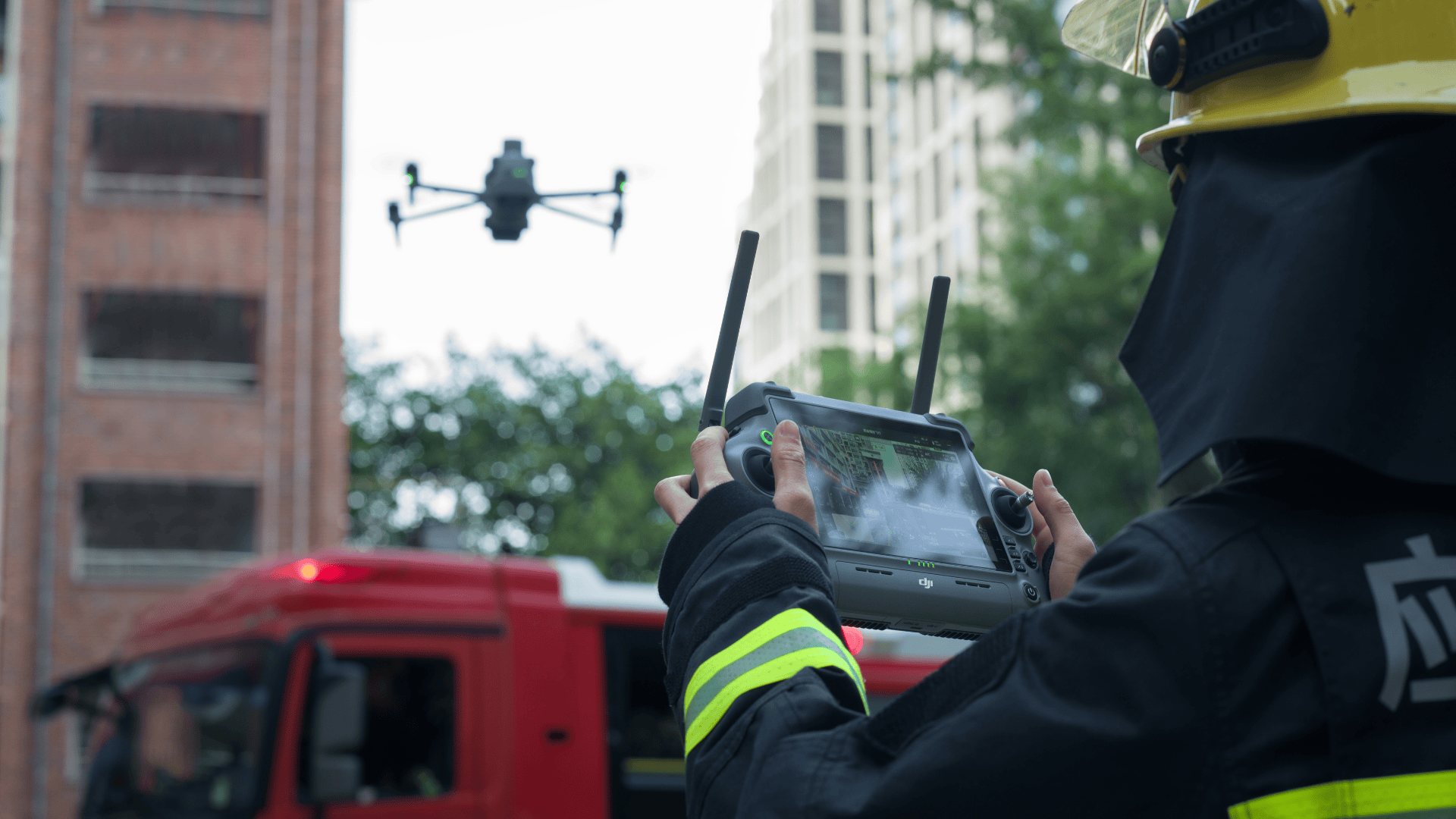 Jaki dron dla straży pożarnej