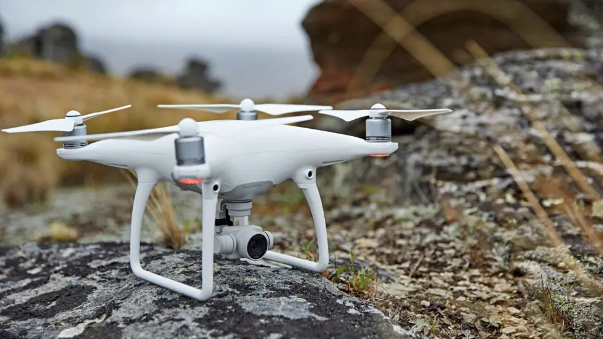 dji-phantom-4-historia-marki-dji
